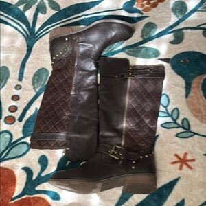 Brown Boots With Strap Design